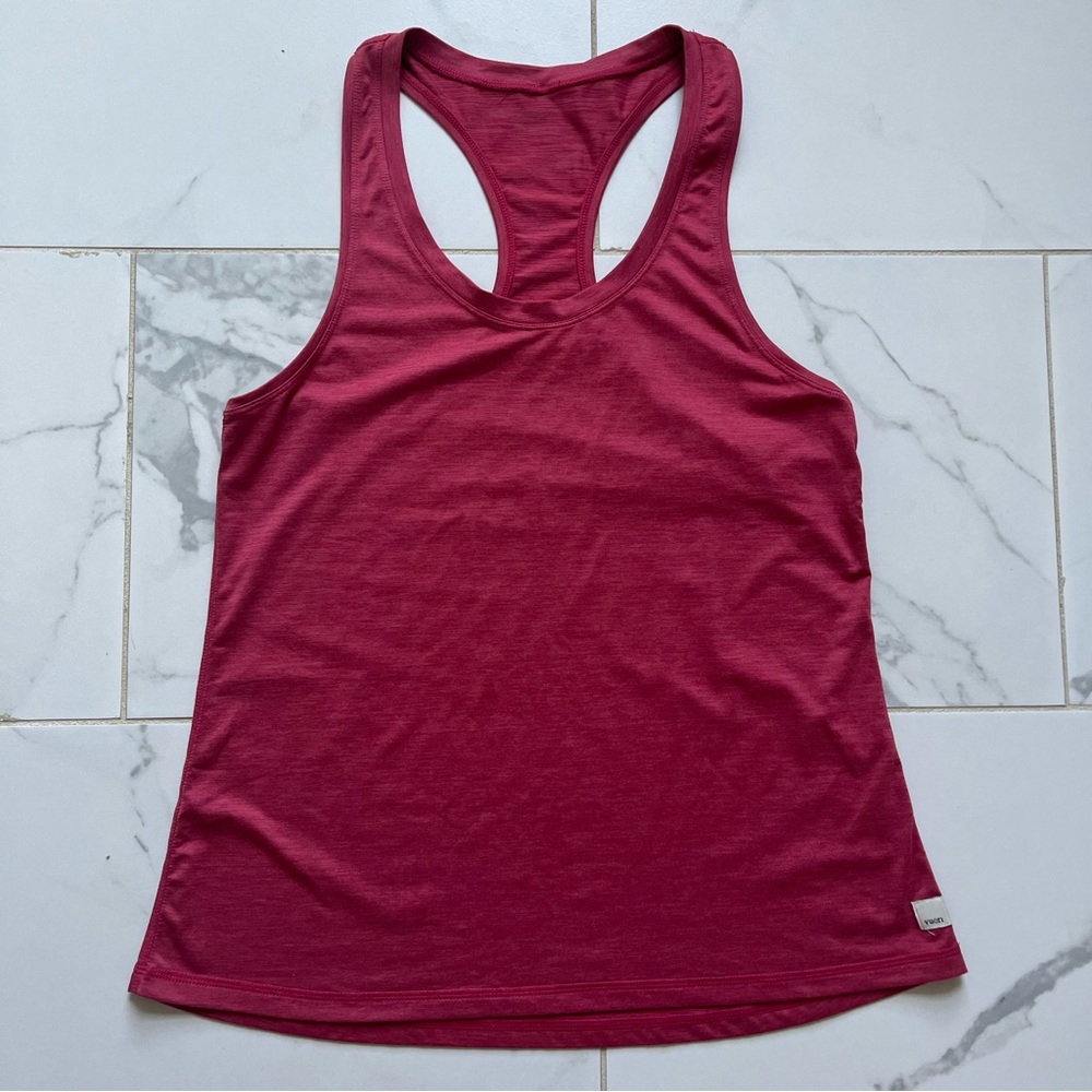 Vuori Lux Performance Tank Red
